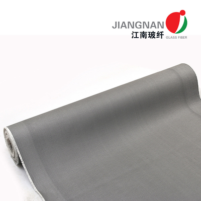 стеклянная ткань волокна CoatedFiberglass полиуретана провода нержавеющей стали 650 0.65mm усиленная для огнеупорного занавеса