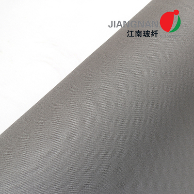 стеклянная ткань волокна CoatedFiberglass полиуретана провода нержавеющей стали 650 0.65mm усиленная для огнеупорного занавеса